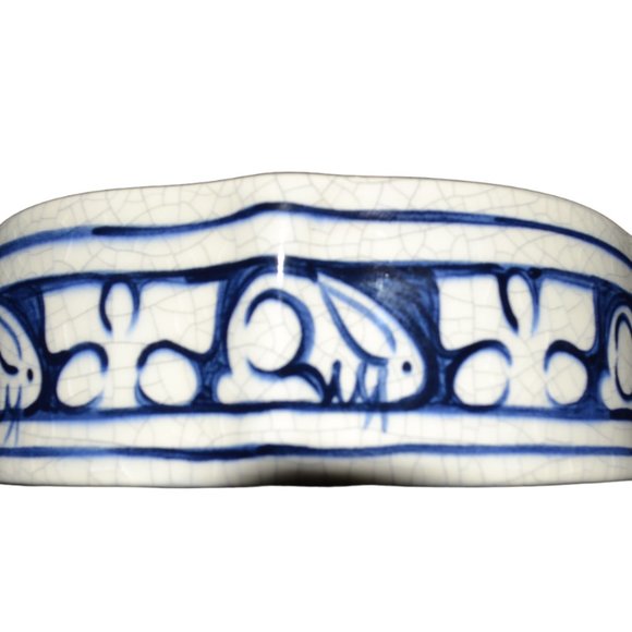 Dedun Pottery Blue And White Bowl Rabbit Motif Around Sides Decor Easter - Picture 6 of 7